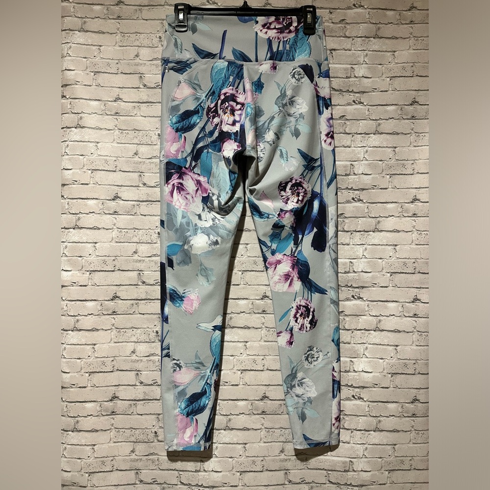 Fabletics Light Blue Flowered Leggings Size Large… - image 2